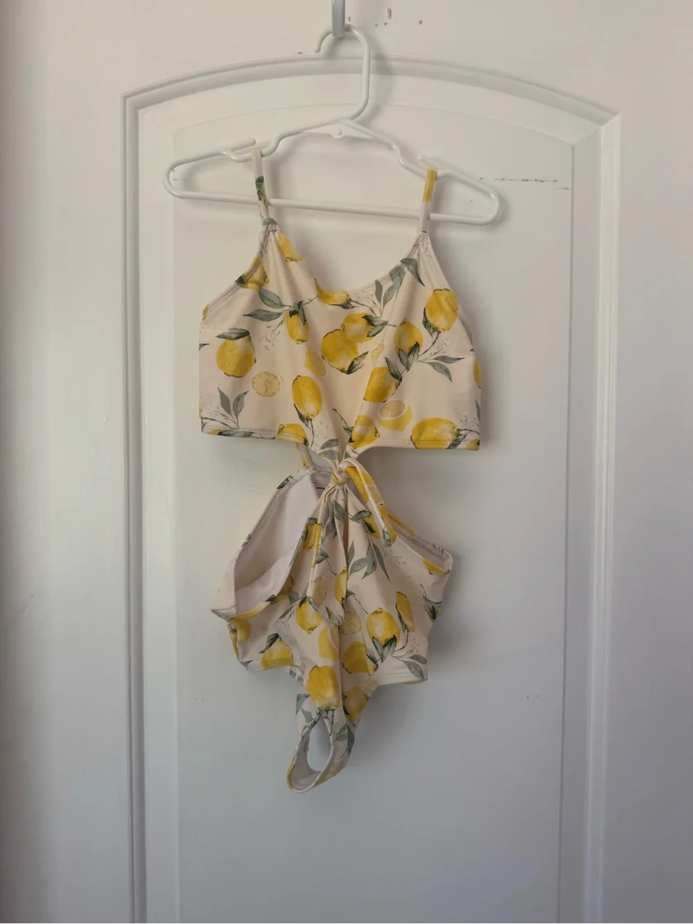 Jessica Simpson Girls Lemon Print One-Piece Swimsuit - Yellow & White, size 12